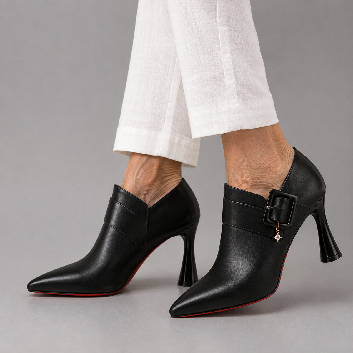 Akira | Stivaletti in Vera Pelle con Fibbia