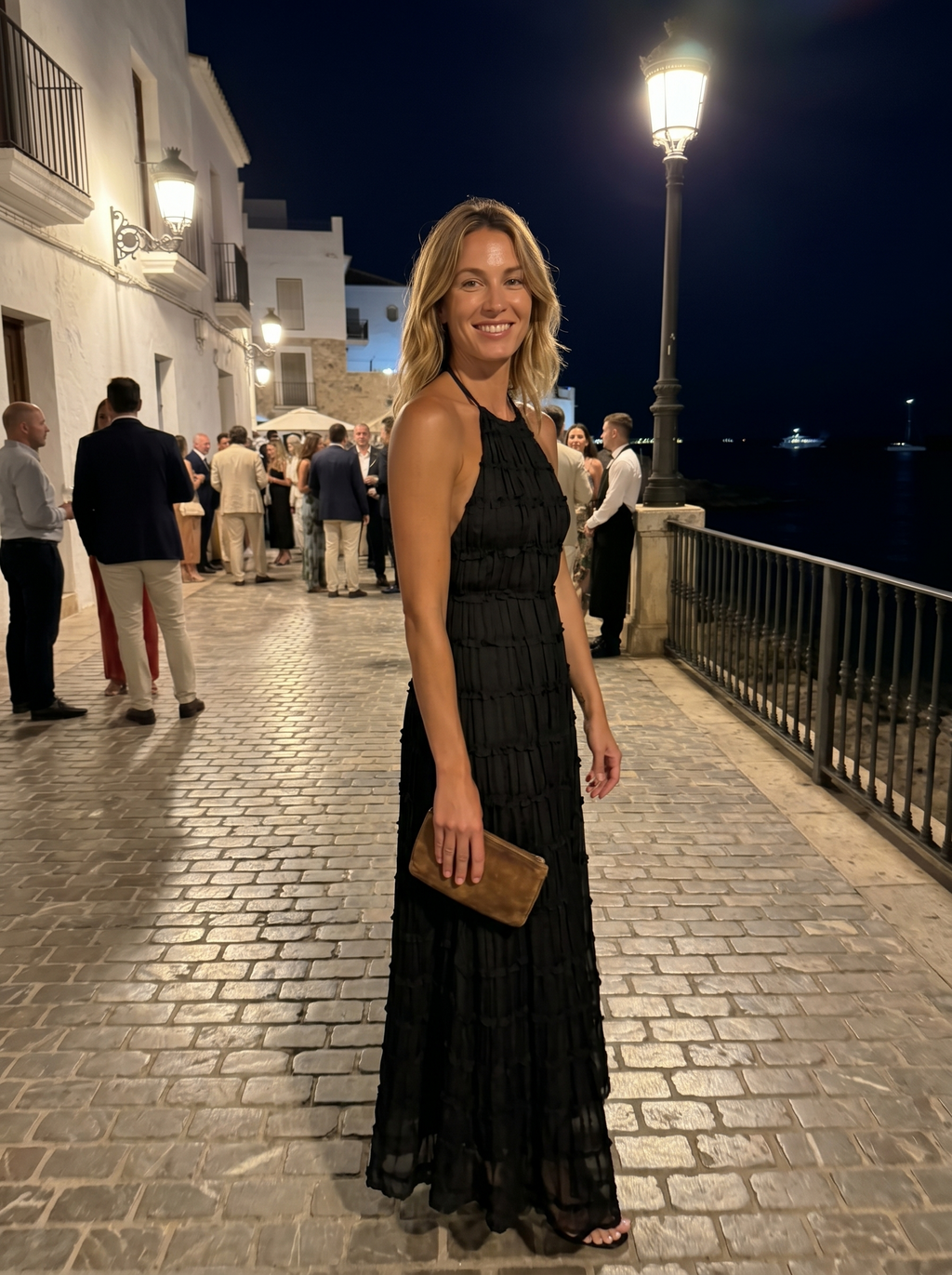 Vezia | Abito Lungo Halter con Volant