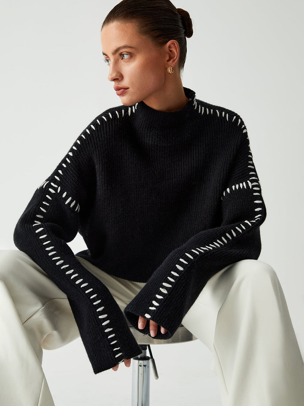 Livia | Maglione in Maglia con Cuciture a Contrasto
