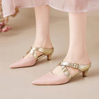 Ludovica | Mules a Punta con Cinturini Incrociati